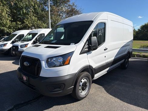 New 2025 Ford Transit 250 148 Medium Roof w/ Load Area Protection Package image 4