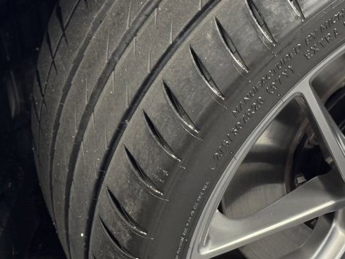 Used 2024 Chevrolet Corvette Z06 image 22