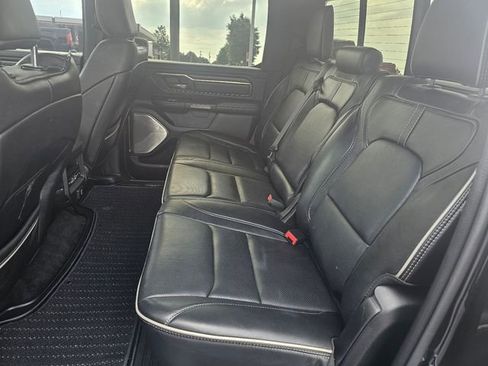 Used 2020 RAM 1500 Limited w/ Black Appearance Package AWD/4WD image 18