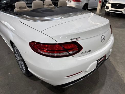 Used 2019 Mercedes-Benz C 300 $56K MSRP image 42