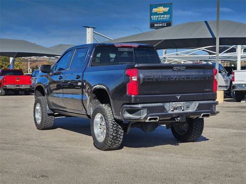 Used 2023 Chevrolet Silverado 1500 RST image 3
