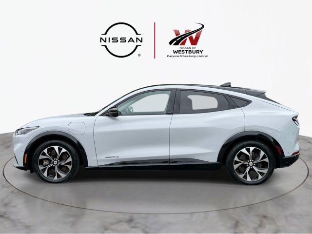 Used 2022 Ford Mustang Mach-E Premium AWD/4WD image 4