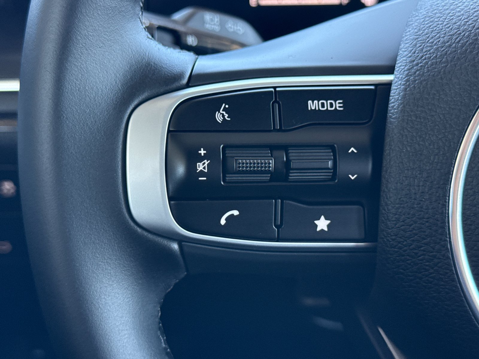 New 2026 Kia K5 GT-Line w/ GT-Line Premium Package FWD image 25