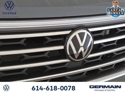 Used 2025 Volkswagen Atlas SE AWD/4WD image 14