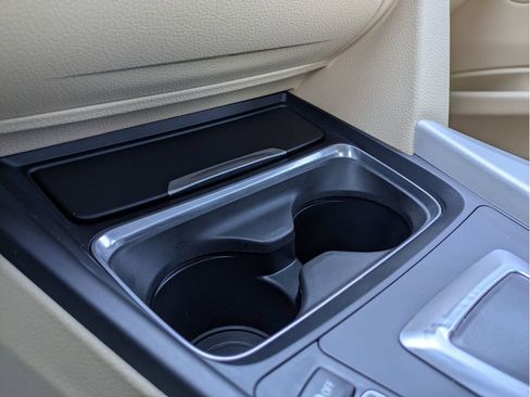 Used 2015 BMW 320i Sedan image 15