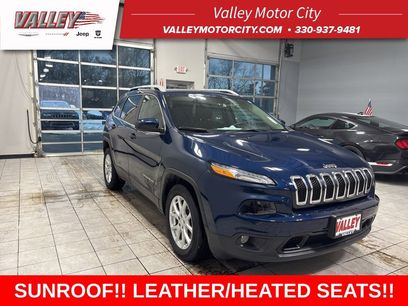 Used 2018 Jeep Cherokee Latitude Plus w/ Comfort/Convenience Group