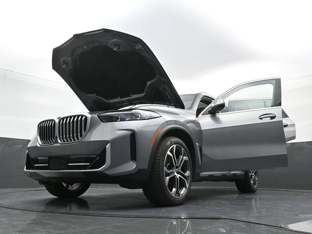 New 2026 BMW X5 xDrive40i AWD/4WD image 40