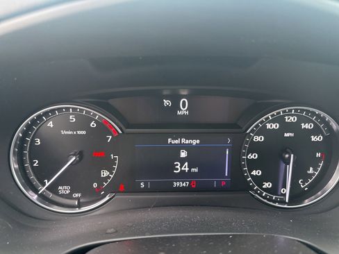Used 2023 Cadillac XT4 Sport FWD image 14