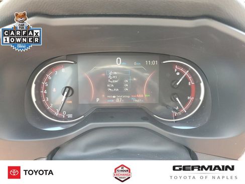 Used 2025 Toyota RAV4 XLE w/ Convenience Package FWD image 25