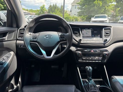 Used 2018 Hyundai Tucson Limited AWD/4WD image 22