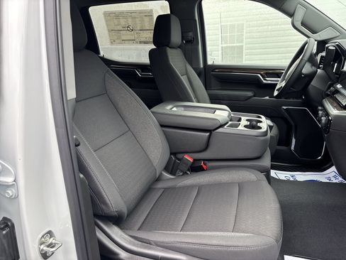 New 2026 Chevrolet Silverado 1500 LT AWD/4WD image 23