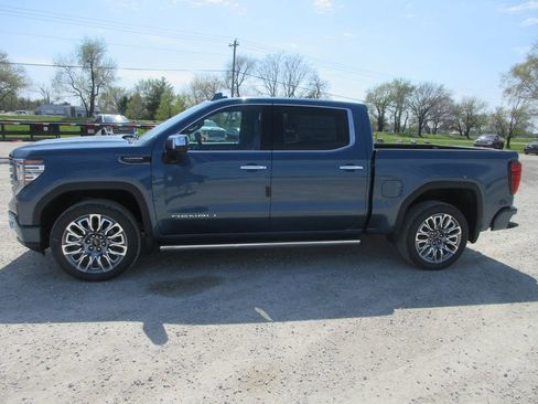 New 2026 GMC Sierra 1500 Denali Ultimate AWD/4WD image 10