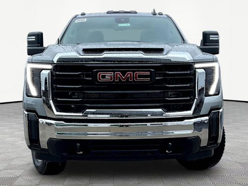 New 2026 GMC Sierra 2500 Pro w/ Convenience Package AWD/4WD image 2