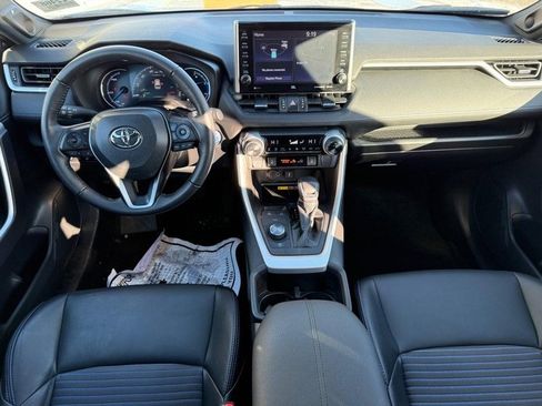 Used 2022 Toyota RAV4 XSE image 13