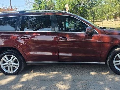 Used 2015 Mercedes-Benz GL 450 4MATIC image 4