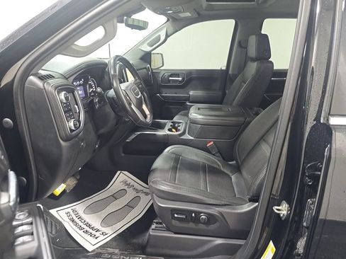 Used 2021 GMC Sierra 1500 Denali w/ Denali Carbonpro Edition AWD/4WD image 3
