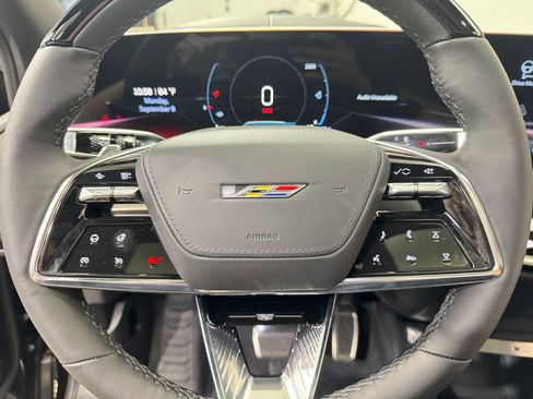 New 2026 Cadillac Lyriq V image 15