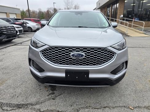Used 2023 Ford Edge SEL image 8