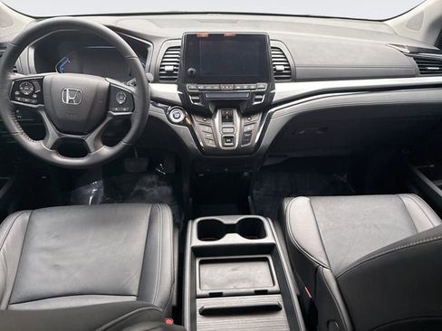 Used 2021 Honda Odyssey Touring image 14