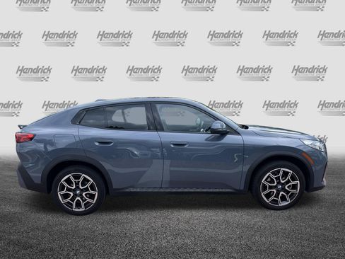 Certified 2025 BMW X2 xDrive28i AWD/4WD image 11