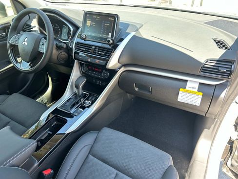 New 2025 Mitsubishi Eclipse Cross SE image 28