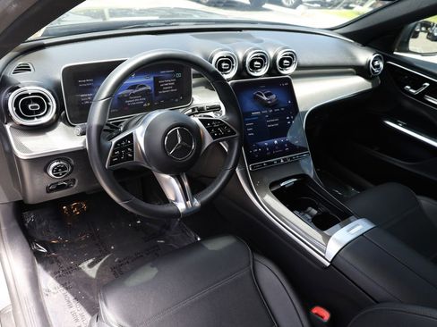 Used 2023 Mercedes-Benz C 300 Sedan image 17