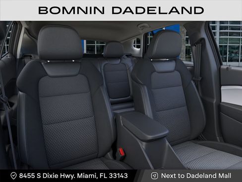 New 2026 Chevrolet Trax LT image 16