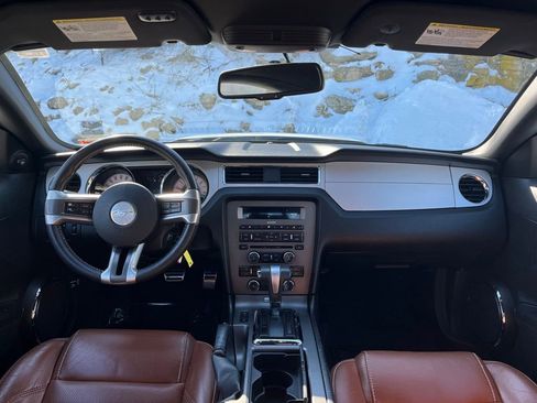 Used 2012 Ford Mustang Premium image 11