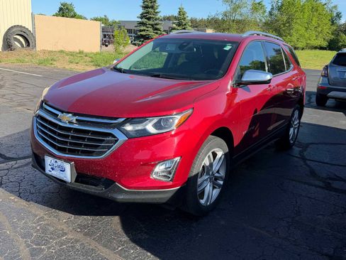 Used 2021 Chevrolet Equinox Premier AWD/4WD image 1