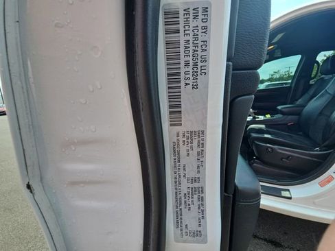 Used 2021 Jeep Grand Cherokee Laredo X AWD/4WD image 36