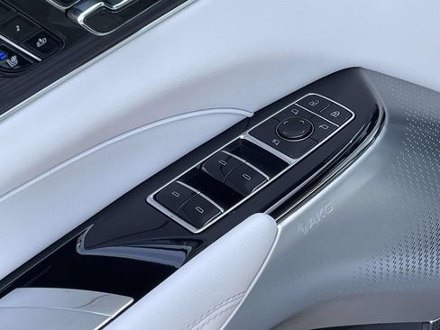 New 2026 Cadillac Lyriq Premium Sport AWD/4WD image 17
