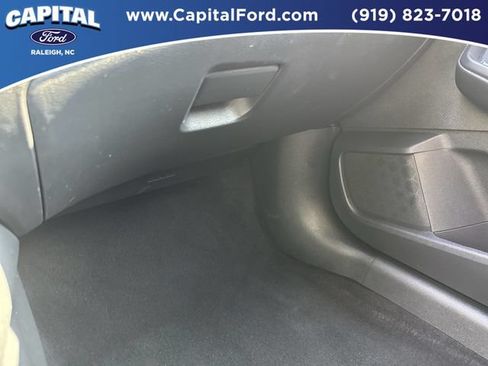Used 2025 Nissan Sentra SV FWD image 27