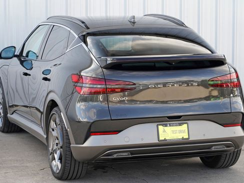 Used 2023 Genesis GV60 Performance image 52