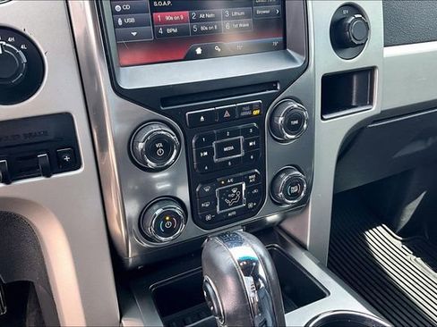 Used 2014 Ford F150 FX4 w/ Equipment Group 402A Luxury AWD/4WD image 21