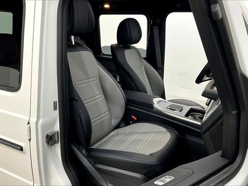 Certified 2025 Mercedes-Benz G 580 w/ EQ Technology image 8