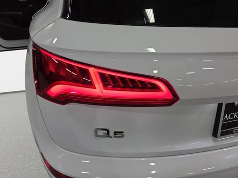 Used 2018 Audi Q5 Prestige w/ Prestige Package image 33