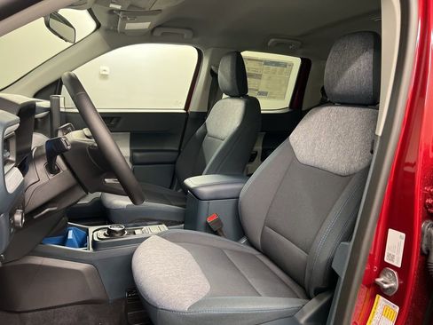 New 2026 Ford Maverick XLT image 27