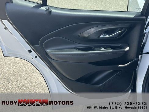 Used 2022 GMC Terrain SLE w/ Driver Convenience Package AWD/4WD image 19