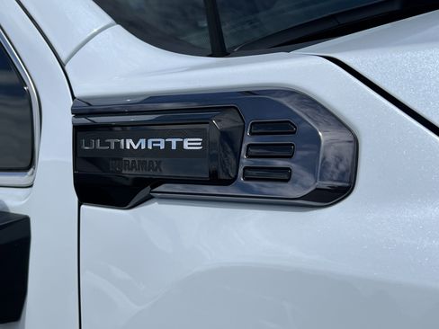 New 2026 GMC Sierra 3500 Denali Ultimate AWD/4WD image 10
