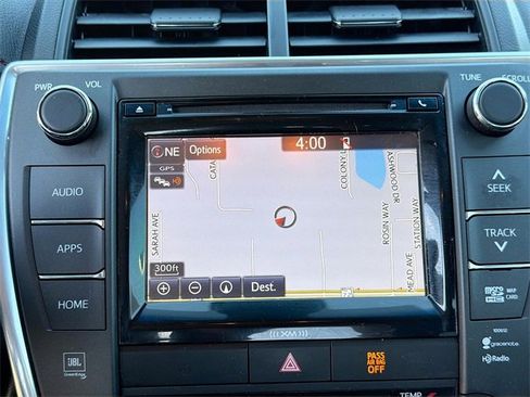 Used 2017 Toyota Camry XSE image 29