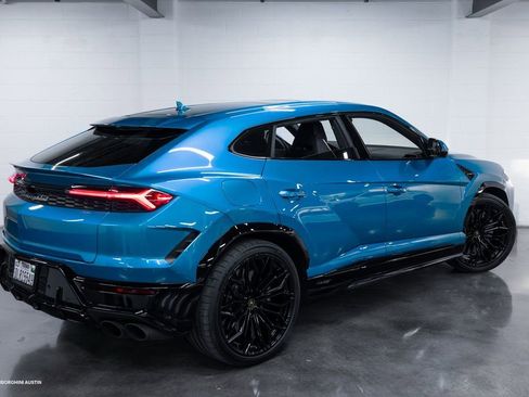 Used 2025 Lamborghini Urus Performante AWD/4WD image 16