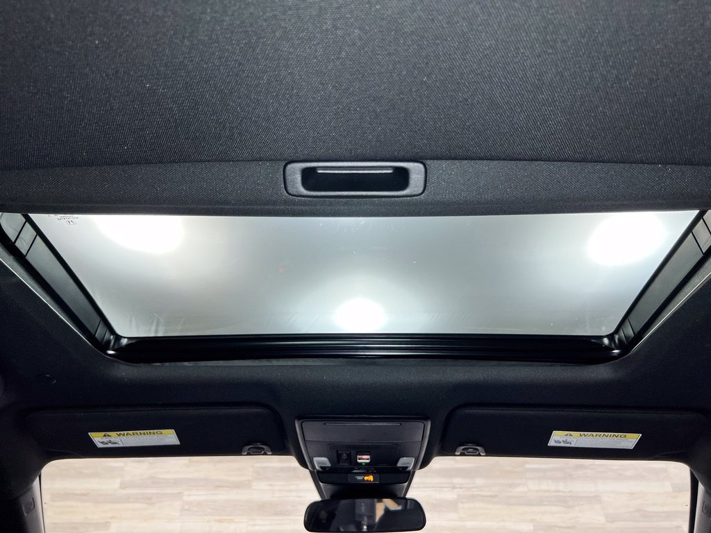 Used 2025 Honda Accord Sport image 4