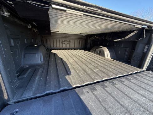 Used 2019 Chevrolet Silverado 1500 RST image 28