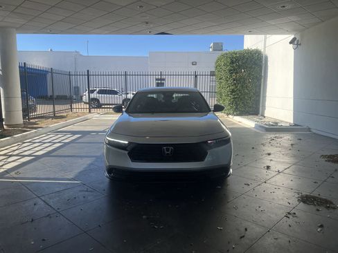 Used 2023 Honda Accord Sport image 6