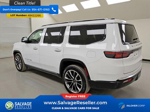 Used 2025 Jeep Wagoneer Series III w/ Premium Group I AWD/4WD image 3