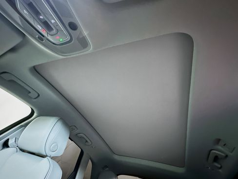 Used 2022 Audi Q5 2.0T Premium Plus image 25