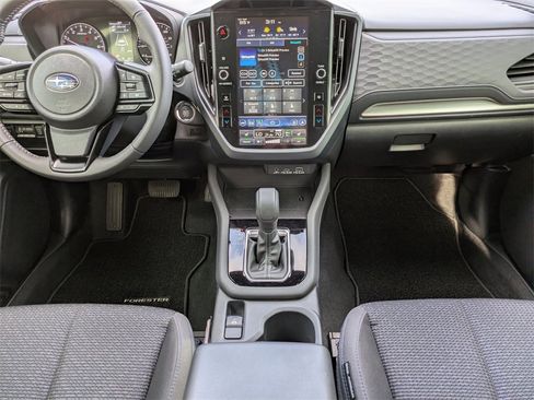 Certified 2025 Subaru Forester Premium w/ Convenience Package #2 image 17