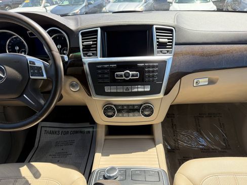 Used 2016 Mercedes-Benz GL 450 4MATIC image 18