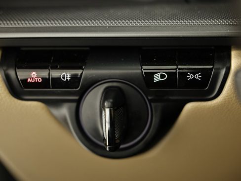 Certified 2020 Porsche 911 Carrera S image 32