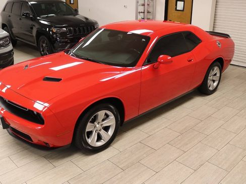 Used 2023 Dodge Challenger SXT RWD image 93